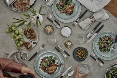 Създаване на Великденска магия с кухненските инструменти на Victorinox.